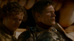 extant_GameOfThrones_4x02-TheLionAndTheRose_3639