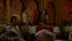 extant_GameOfThrones_4x02-TheLionAndTheRose_3643