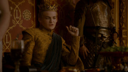 extant_GameOfThrones_4x02-TheLionAndTheRose_3776