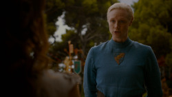extant_GameOfThrones_4x02-TheLionAndTheRose_3788