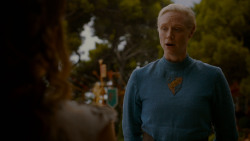 extant_GameOfThrones_4x02-TheLionAndTheRose_3793