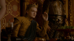 extant_GameOfThrones_4x02-TheLionAndTheRose_3798