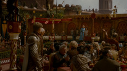 extant_GameOfThrones_4x02-TheLionAndTheRose_3809