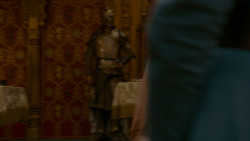 extant_GameOfThrones_4x02-TheLionAndTheRose_3819