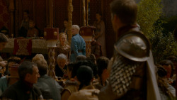 extant_GameOfThrones_4x02-TheLionAndTheRose_3842