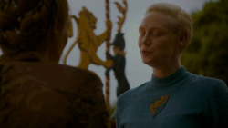 extant_GameOfThrones_4x02-TheLionAndTheRose_3849