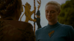 extant_GameOfThrones_4x02-TheLionAndTheRose_3853