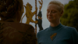 extant_GameOfThrones_4x02-TheLionAndTheRose_3866