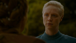 extant_GameOfThrones_4x02-TheLionAndTheRose_3914