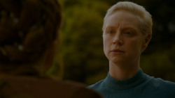 extant_GameOfThrones_4x02-TheLionAndTheRose_3921