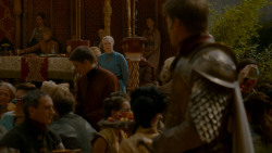 extant_GameOfThrones_4x02-TheLionAndTheRose_3925