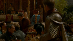 extant_GameOfThrones_4x02-TheLionAndTheRose_3930