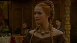 extant_GameOfThrones_4x02-TheLionAndTheRose_3941