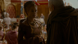 extant_GameOfThrones_4x02-TheLionAndTheRose_3977