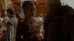 extant_GameOfThrones_4x02-TheLionAndTheRose_3984