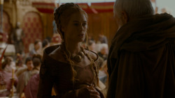 extant_GameOfThrones_4x02-TheLionAndTheRose_3990