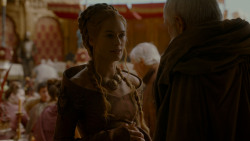 extant_GameOfThrones_4x02-TheLionAndTheRose_3991