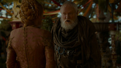 extant_GameOfThrones_4x02-TheLionAndTheRose_3995