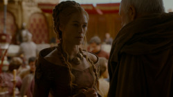 extant_GameOfThrones_4x02-TheLionAndTheRose_4002