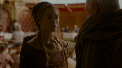 extant_GameOfThrones_4x02-TheLionAndTheRose_4011