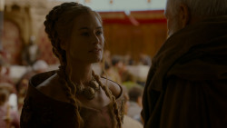 extant_GameOfThrones_4x02-TheLionAndTheRose_4023