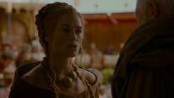 extant_GameOfThrones_4x02-TheLionAndTheRose_4034