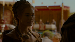 extant_GameOfThrones_4x02-TheLionAndTheRose_4045
