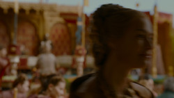 extant_GameOfThrones_4x02-TheLionAndTheRose_4054