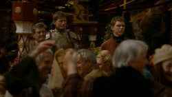 extant_GameOfThrones_4x02-TheLionAndTheRose_4087