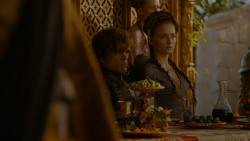 extant_GameOfThrones_4x02-TheLionAndTheRose_4095
