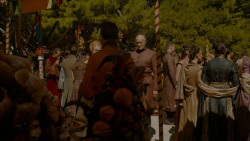 extant_GameOfThrones_4x02-TheLionAndTheRose_4104