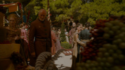 extant_GameOfThrones_4x02-TheLionAndTheRose_4111