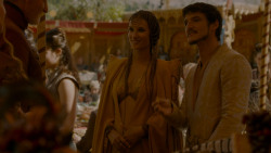 extant_GameOfThrones_4x02-TheLionAndTheRose_4125