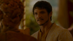 extant_GameOfThrones_4x02-TheLionAndTheRose_4136
