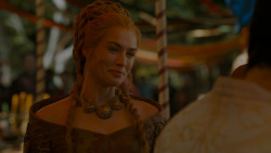 extant_GameOfThrones_4x02-TheLionAndTheRose_4139