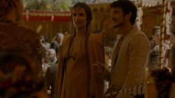 extant_GameOfThrones_4x02-TheLionAndTheRose_4140