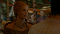 extant_GameOfThrones_4x02-TheLionAndTheRose_4154