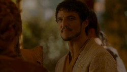 extant_GameOfThrones_4x02-TheLionAndTheRose_4170