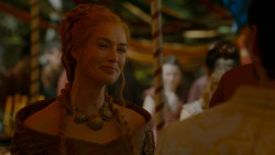 extant_GameOfThrones_4x02-TheLionAndTheRose_4172