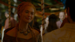 extant_GameOfThrones_4x02-TheLionAndTheRose_4173