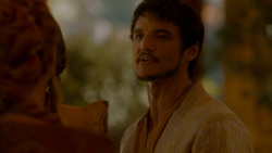extant_GameOfThrones_4x02-TheLionAndTheRose_4180