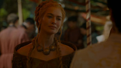 extant_GameOfThrones_4x02-TheLionAndTheRose_4185