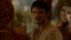 extant_GameOfThrones_4x02-TheLionAndTheRose_4189