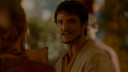 extant_GameOfThrones_4x02-TheLionAndTheRose_4190