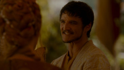extant_GameOfThrones_4x02-TheLionAndTheRose_4214