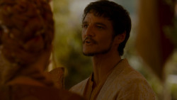 extant_GameOfThrones_4x02-TheLionAndTheRose_4216