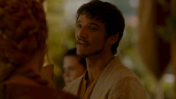 extant_GameOfThrones_4x02-TheLionAndTheRose_4230