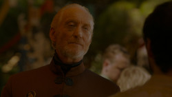 extant_GameOfThrones_4x02-TheLionAndTheRose_4236
