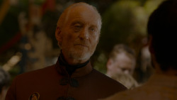 extant_GameOfThrones_4x02-TheLionAndTheRose_4246