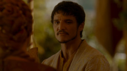extant_GameOfThrones_4x02-TheLionAndTheRose_4251